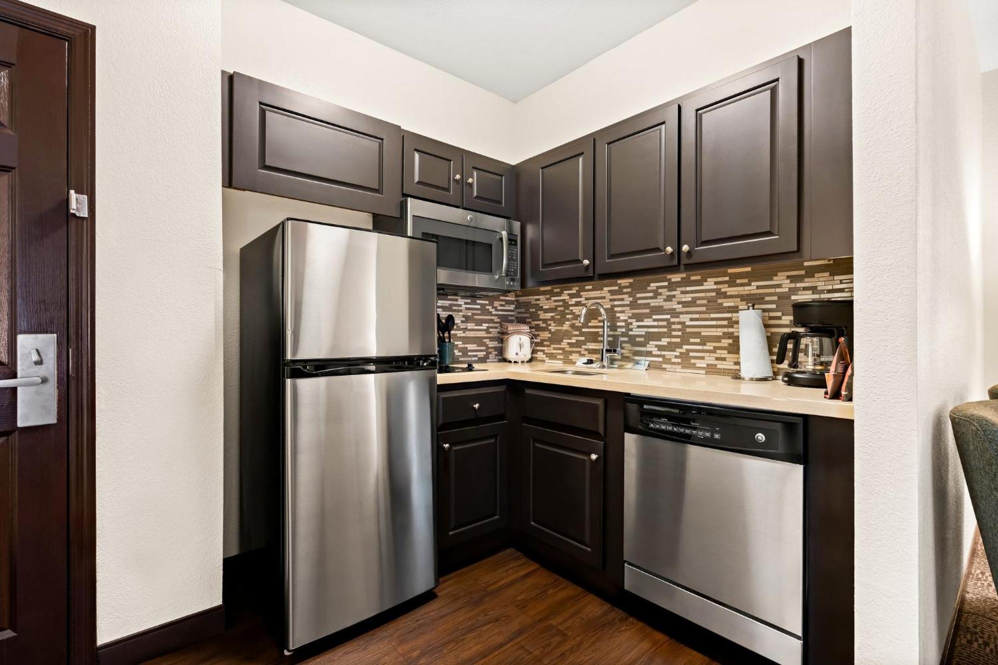 Staybridge Suites - Cincinnati North By Ihg Уест Честър Екстериор снимка